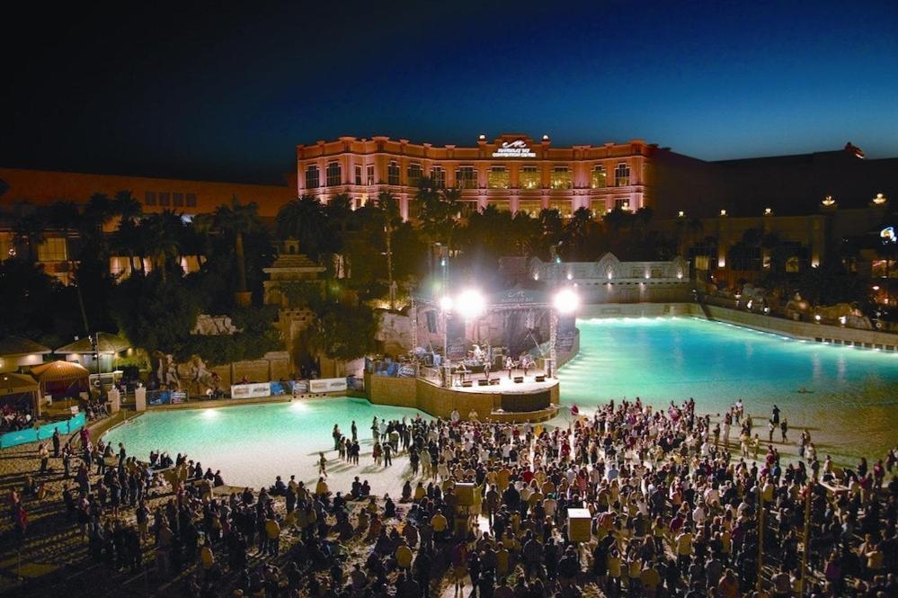 Mandalay Bay Resort And Casino By Suiteness Las Vegas Exterior photo